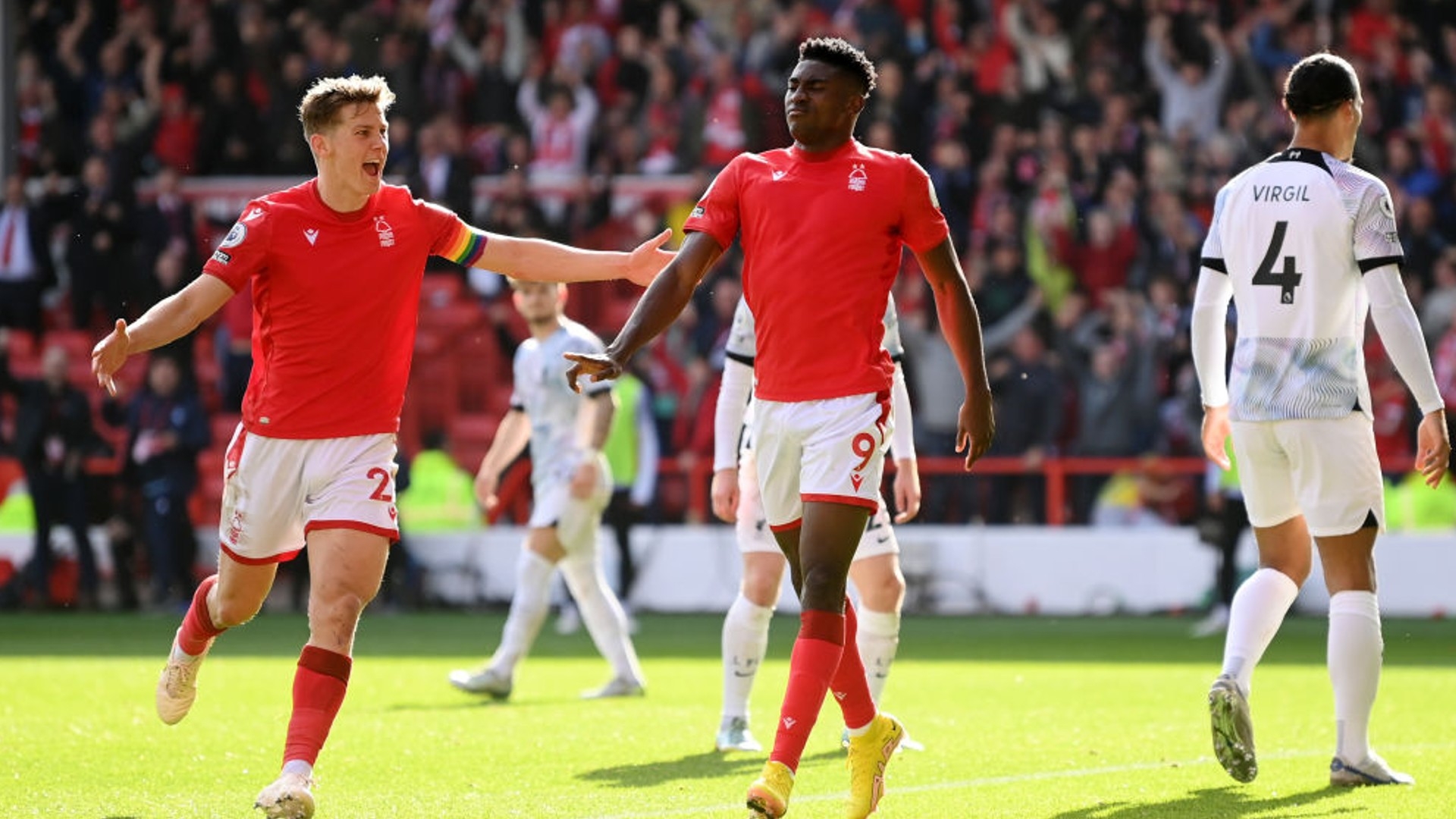 0万欧元的 0万欧元的